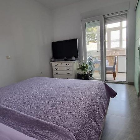 Room Airport Split Kaštela Exteriér fotografie
